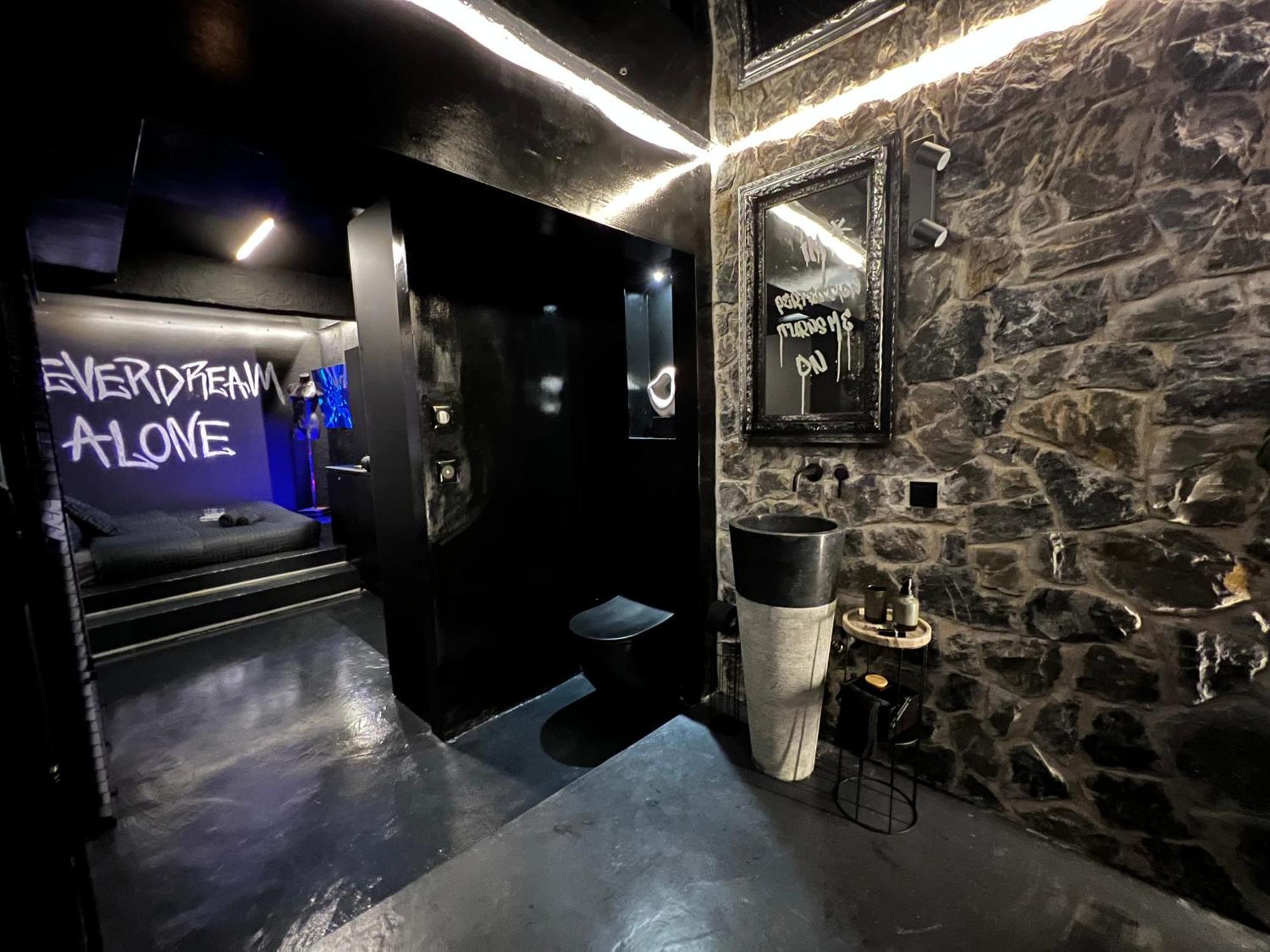 Doormat#13 Black Mirror Thessaloníki Eksteriør bilde